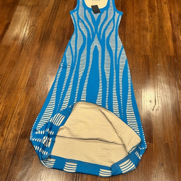 RVN Cutout Illusion Jacquard Maxi Blue Sand - Picture 6 of 12